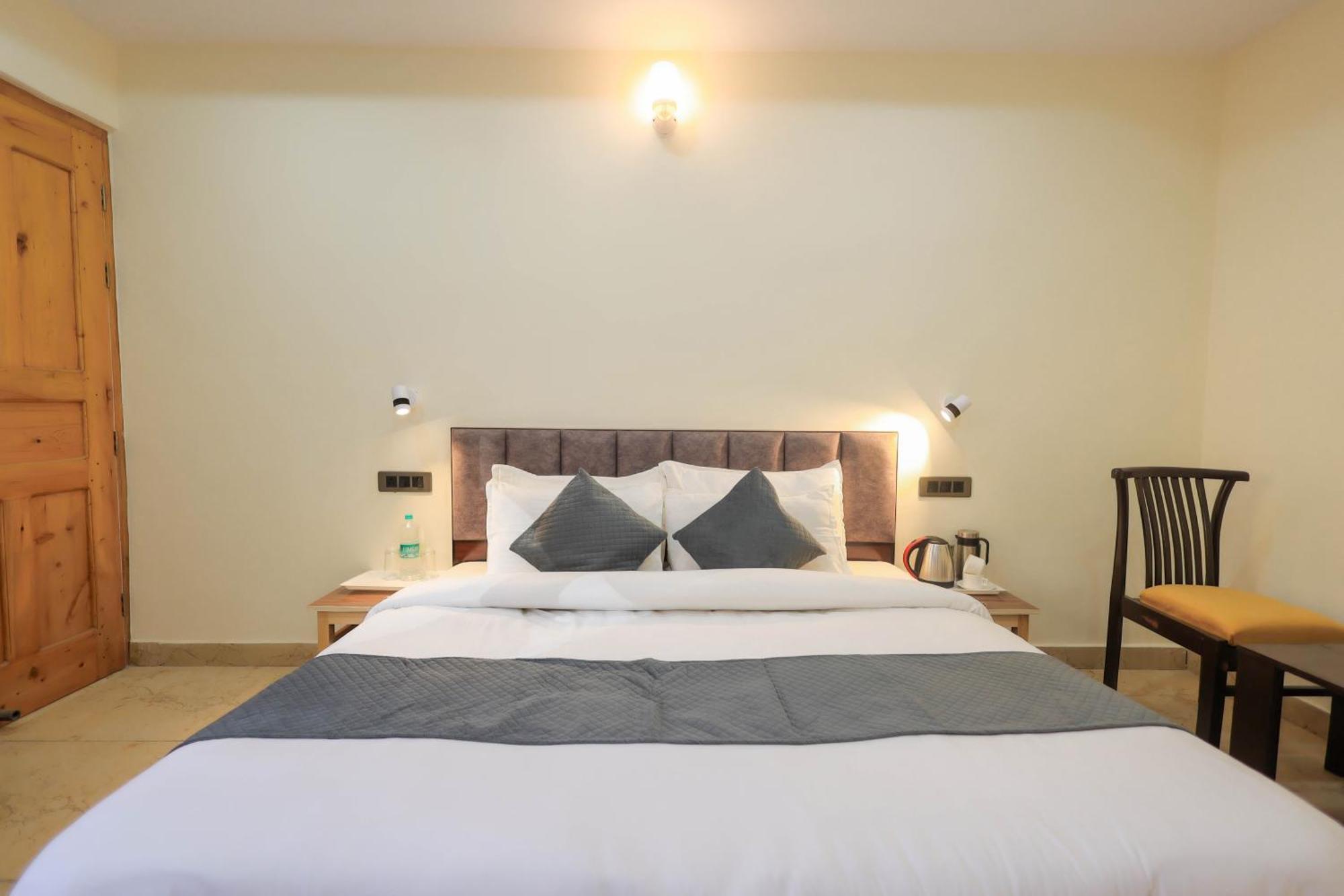 Mystic Hills Retreat Hotell Shimla Eksteriør bilde